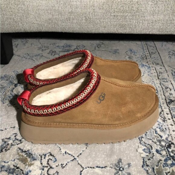 UGG Tazz Platform Slippers in Chestnut - Picture 3 of 7